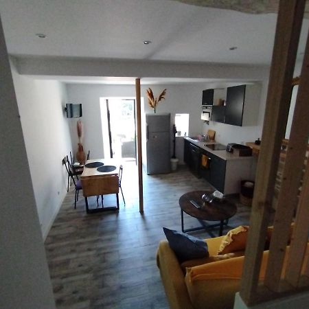 Trevoux: Loft Ravissant Avec Terrasse Leilighet Eksteriør bilde