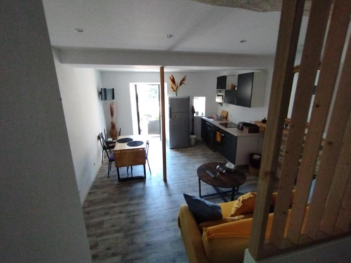 Trevoux: Loft Ravissant Avec Terrasse Leilighet Eksteriør bilde